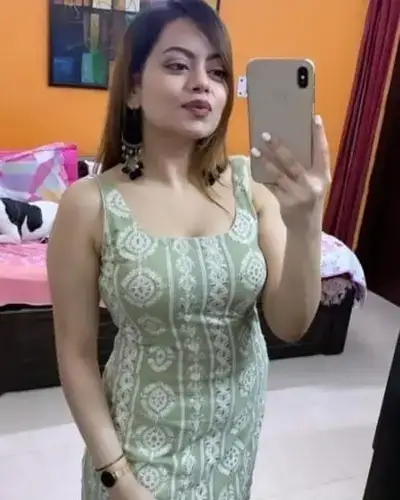 Call Girl in Sushant Lok